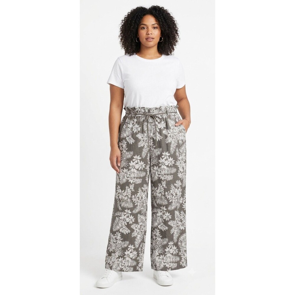 By New Look Women's Wide Leg Floral Pants Gray & White 2X (18) NWT